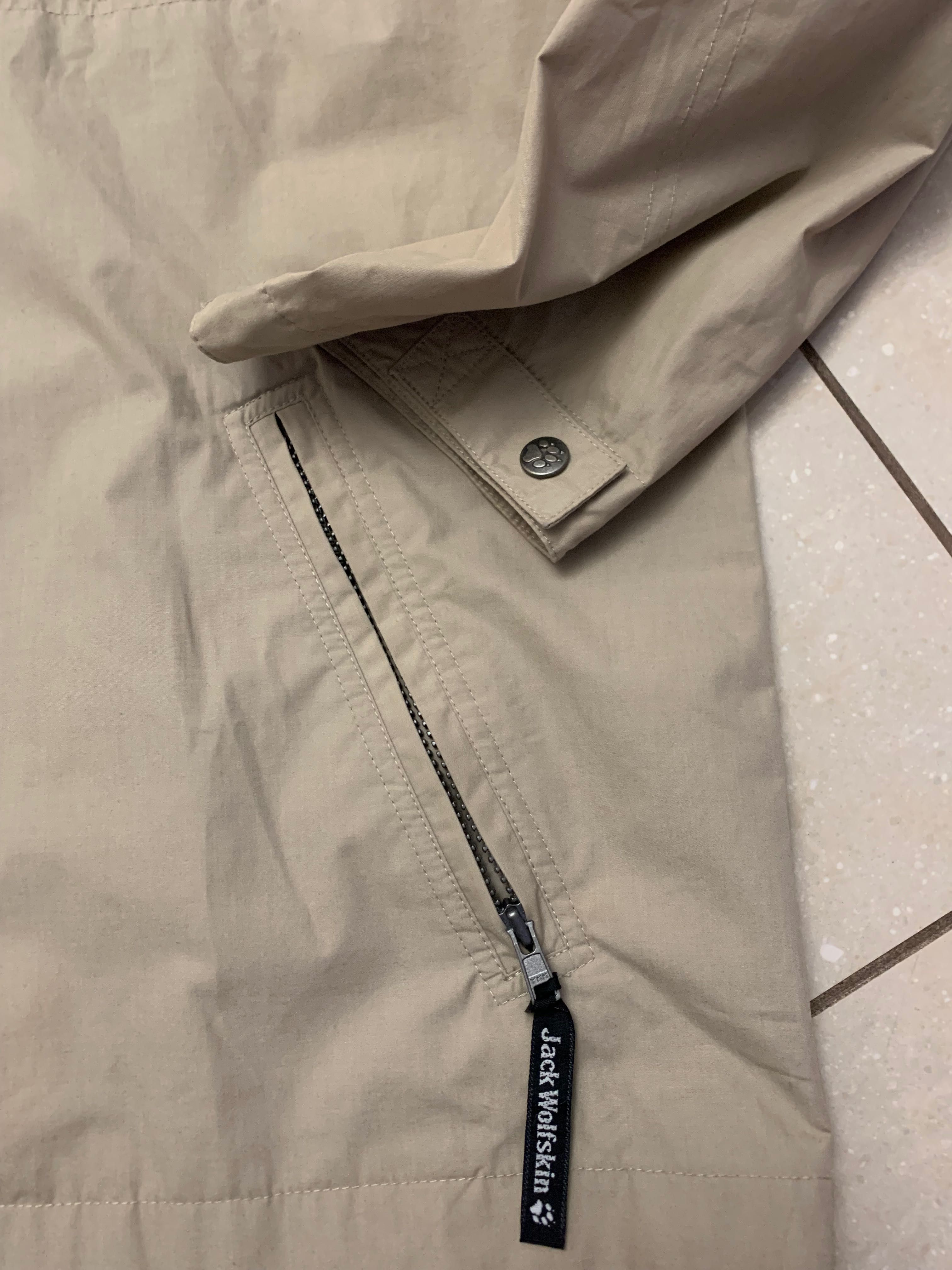 Jack Wolfskin  extra kurtka męska  r. XXL. Kaptur, wiatrówka jak nowa
