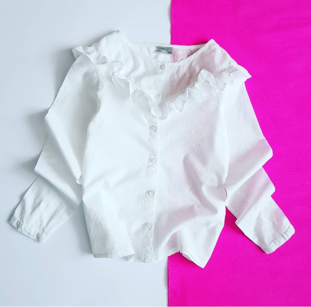 Белоснежная  блузка (блуза)  на 7-9 лет.