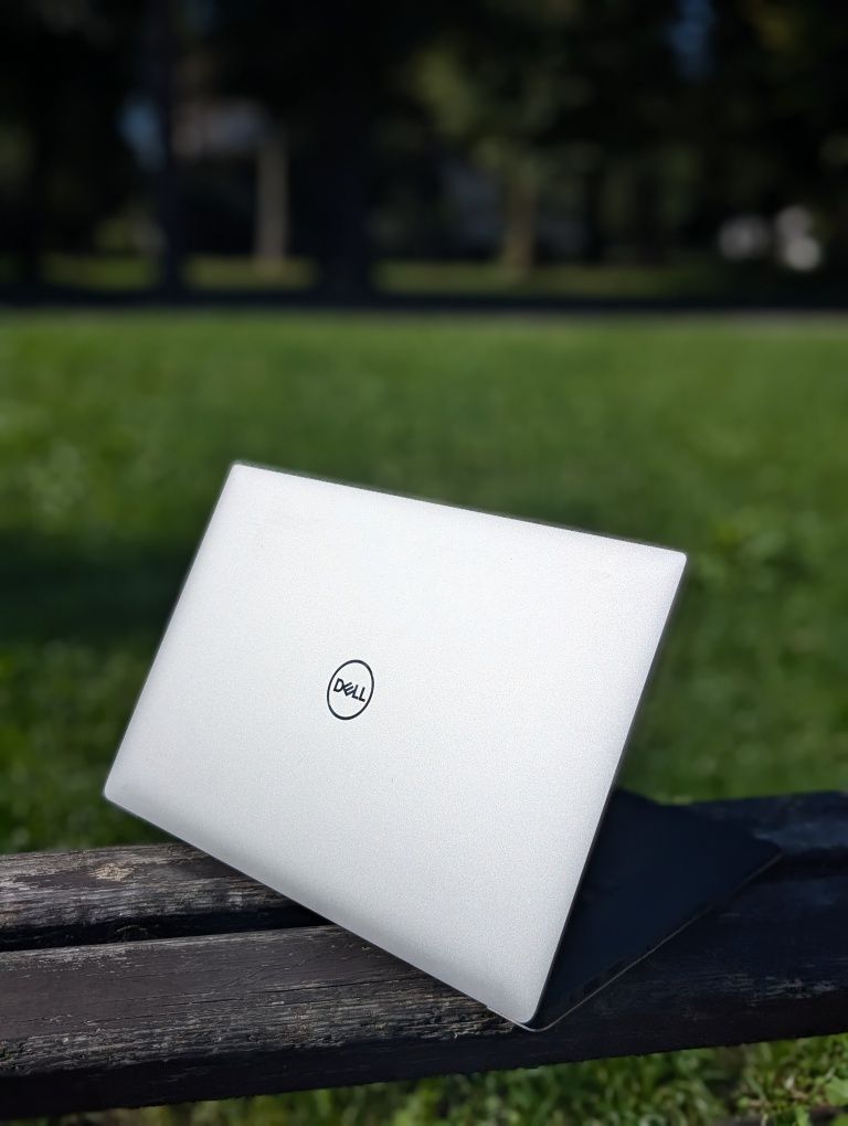 T2000 (4GB)/Ноутбук Dell Precision 5540/i7-9850H/16/512/15.6"/FHD/IPS
