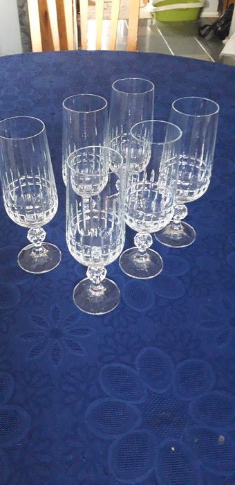 Piękne i wytworne lampki do białego wina - 7 sztuk, kryształ Bohemia