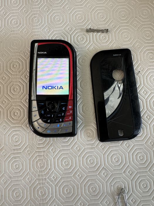 Nokia 7610 p/ coleção