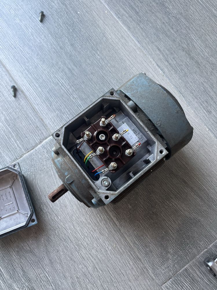 Motor Elétrico ABB