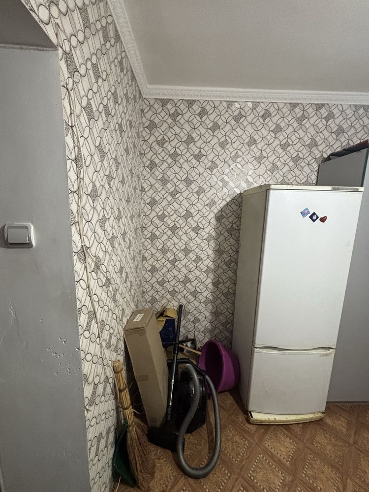 Продаж кімнати в гуртожитку