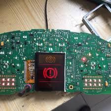 Liczniki Samochodowe - Naprawa