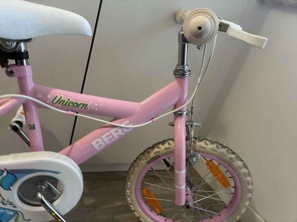 Bicicleta infantil menina