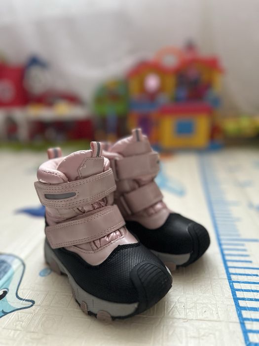 Продам чоботи 23 розмір, устілка 14.3 см