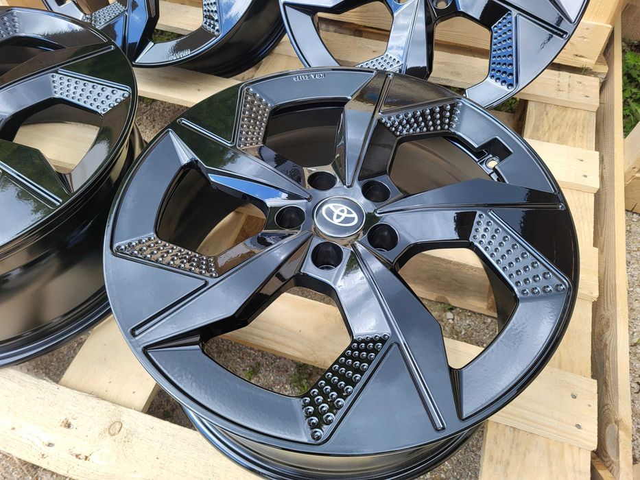 [950] NOWE! felgi aluminiowe TOYOTA 19" 8Jx19 5x114,3 et40 TUNINGOWE!