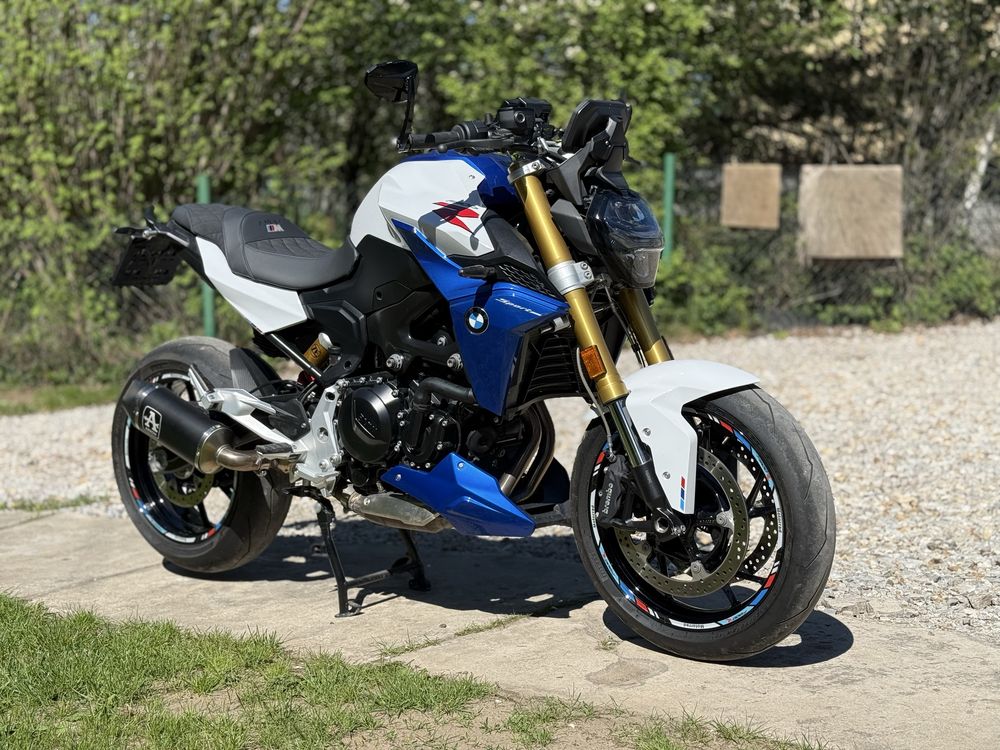 BMW F900R 2023 max wyposazenie arrow mt09 z900