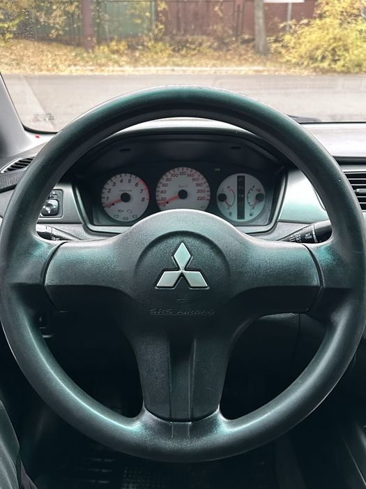 Продам лансер 9 автомат газ/бензин рестайлинг