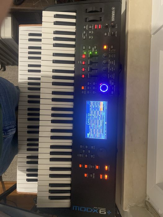 Yamaha modx6+ sintetizador