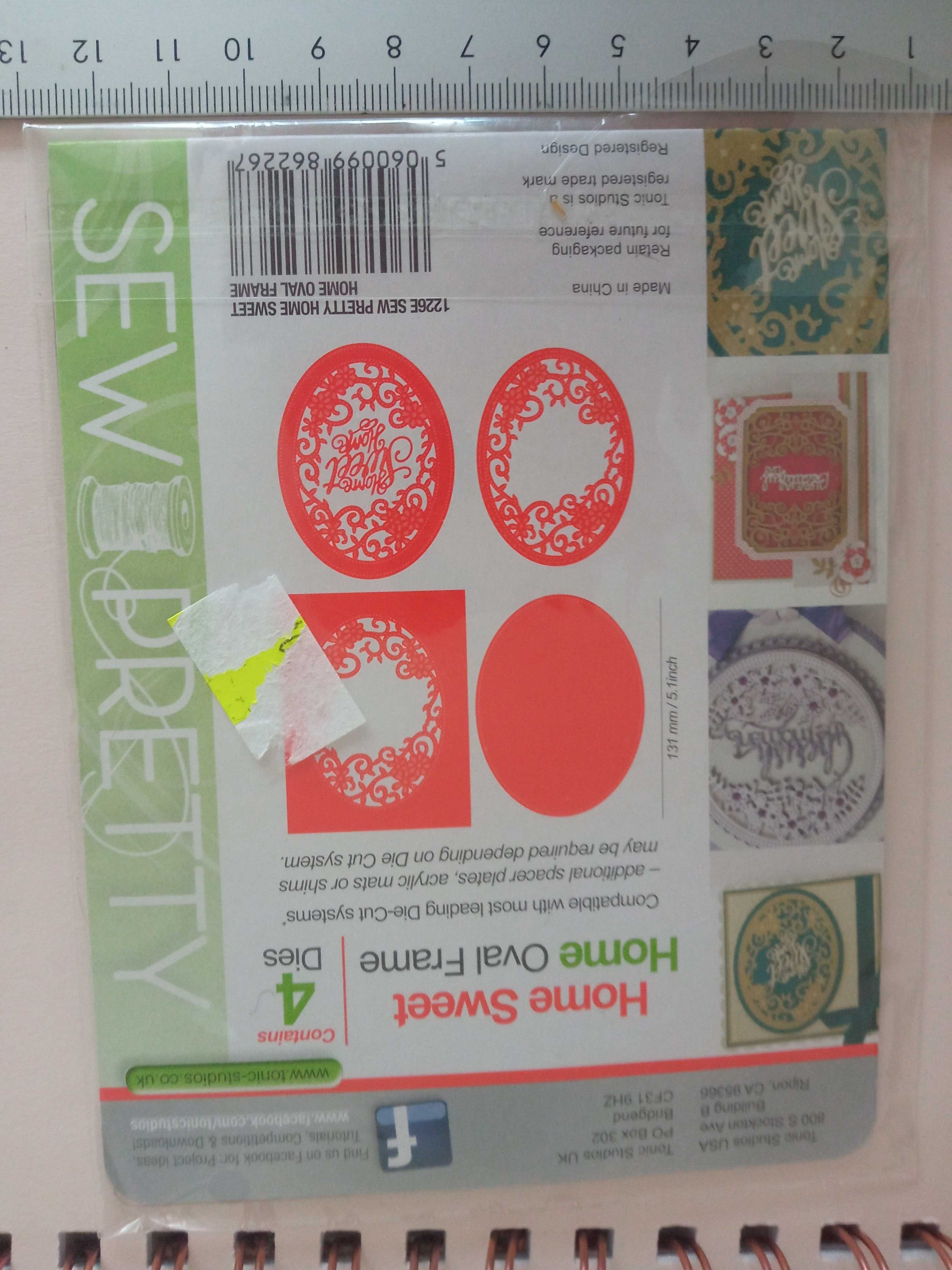 Zestaw wykrojników Scrapbooking Die Cuts roślinny efemera koło