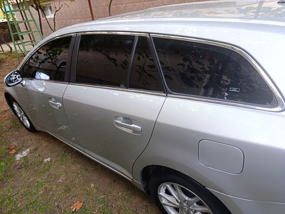 Toyota Avensis 2.0 дизель