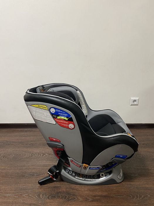 Автокрісло Chicco NextFit ZIP від 0 до 8 років