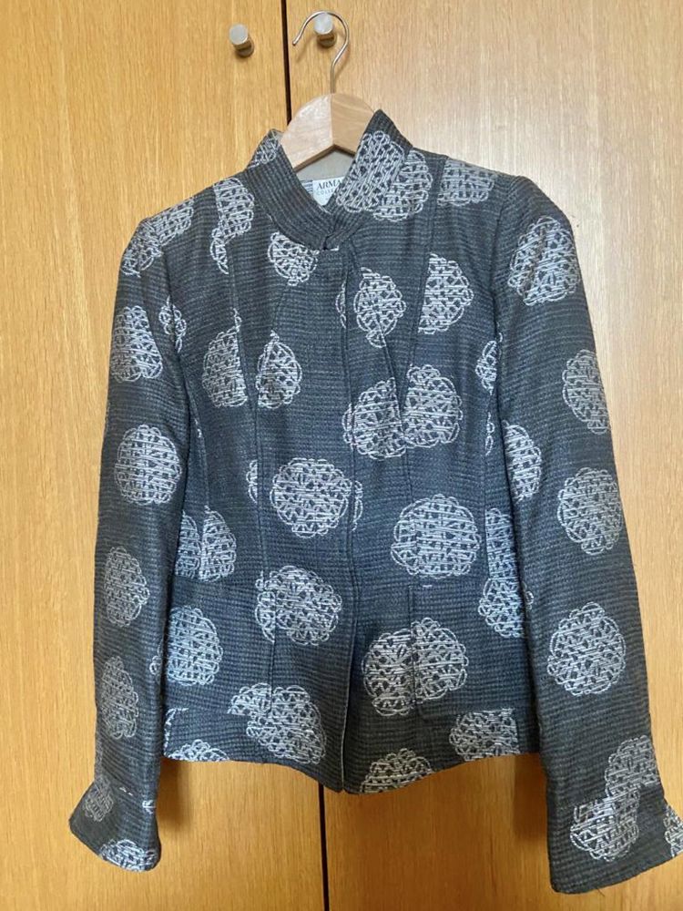 Blazer Armani Collezioni tamanho 38 (42 italiano)