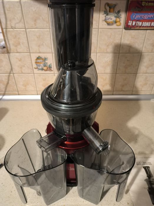 Wyciskarka wolnoobrotowa SFL-700