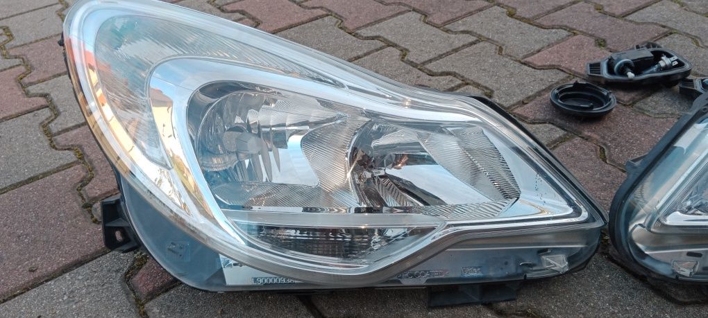 Lampy reflektory Opel Corsa D ANGLIKI! UK