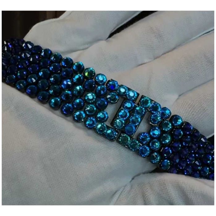 Уникальный браслет для часов, браслет для годинника стразах. Пишите.