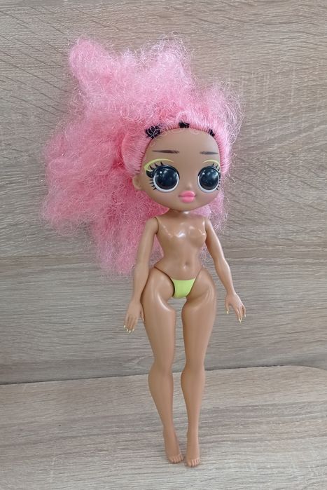 Кукла LOL Surprise OMG Swim кукла