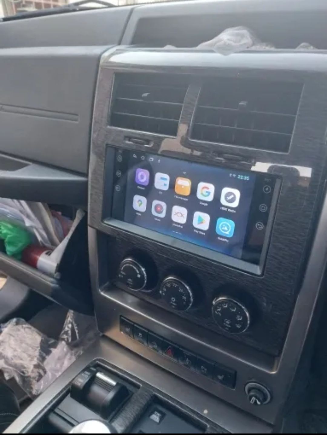 Rádio Android 13 com GPS Jeep Wrangler, Compass, Doodge, Chrysler.