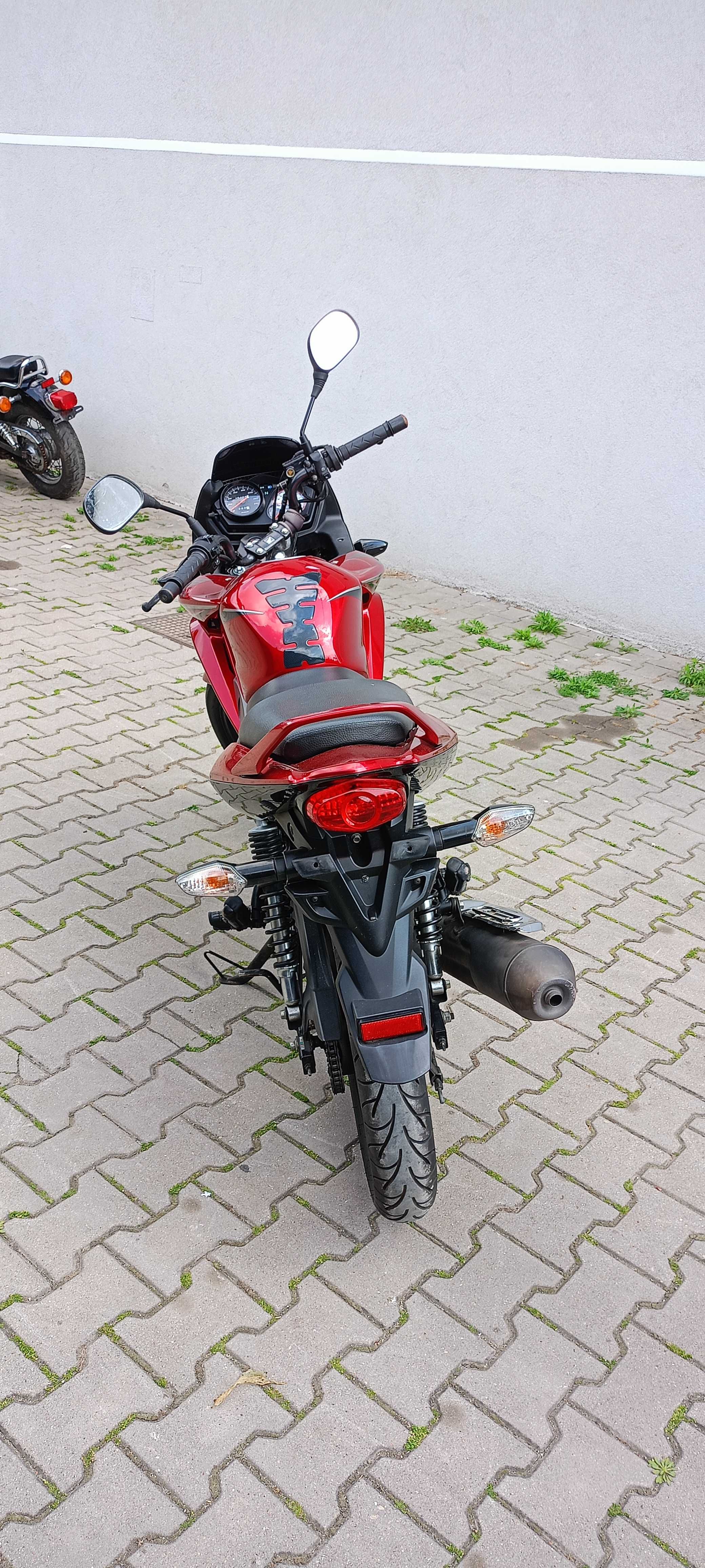 honda cbf 125 KTM duke