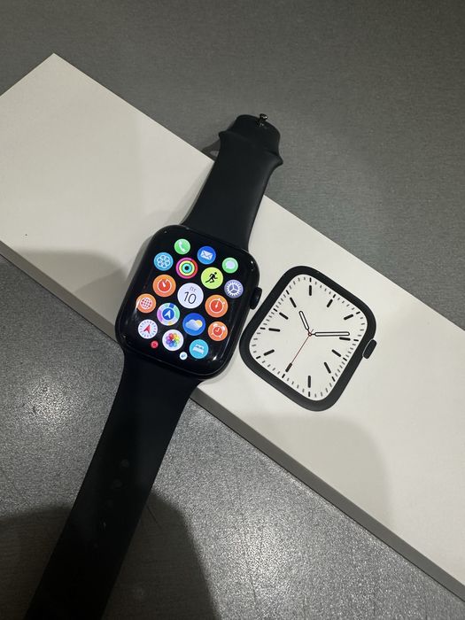 Apple watch series 7 на 45 мм