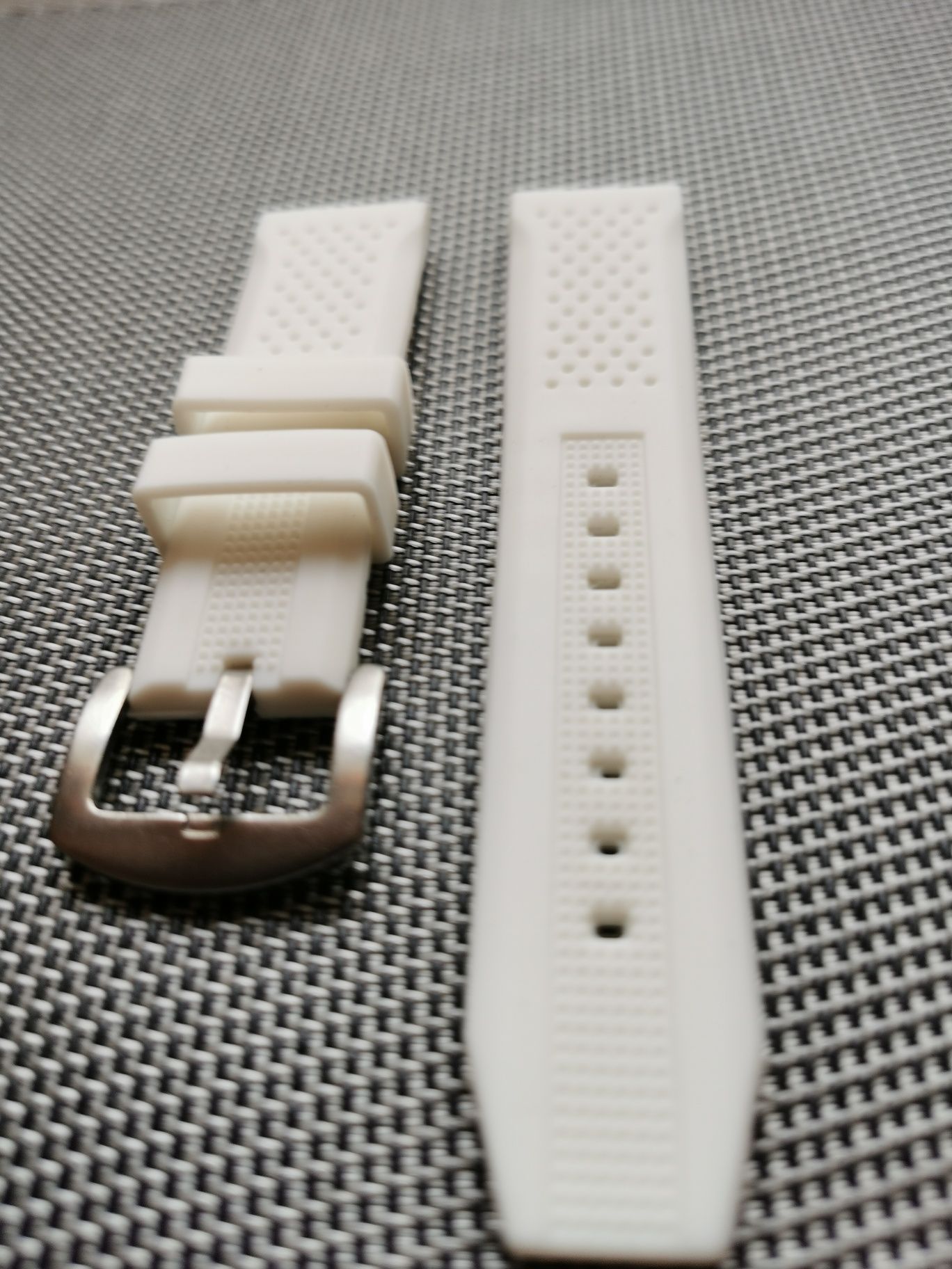 Pasek do zegarka 20mm kolor biały