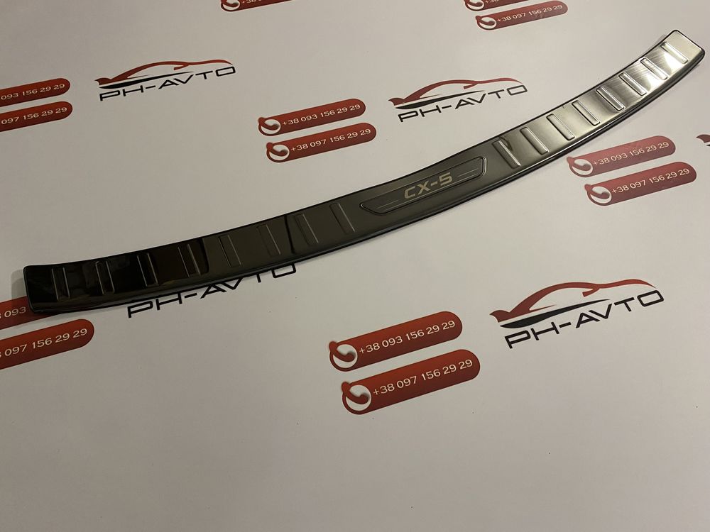 Накладка на бампер із загином Mazda CX-5 II 2017-2022 Чорна нержавійка