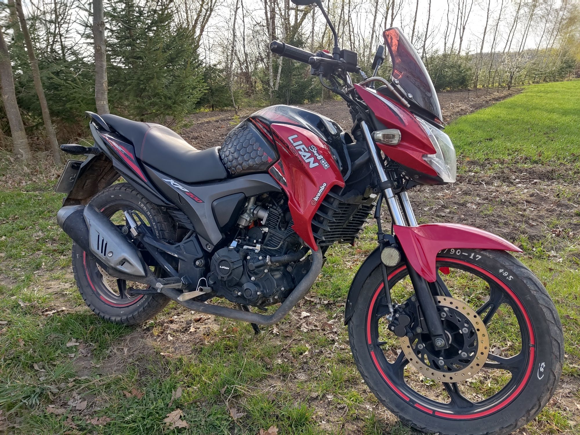 Продам Lifan kp200