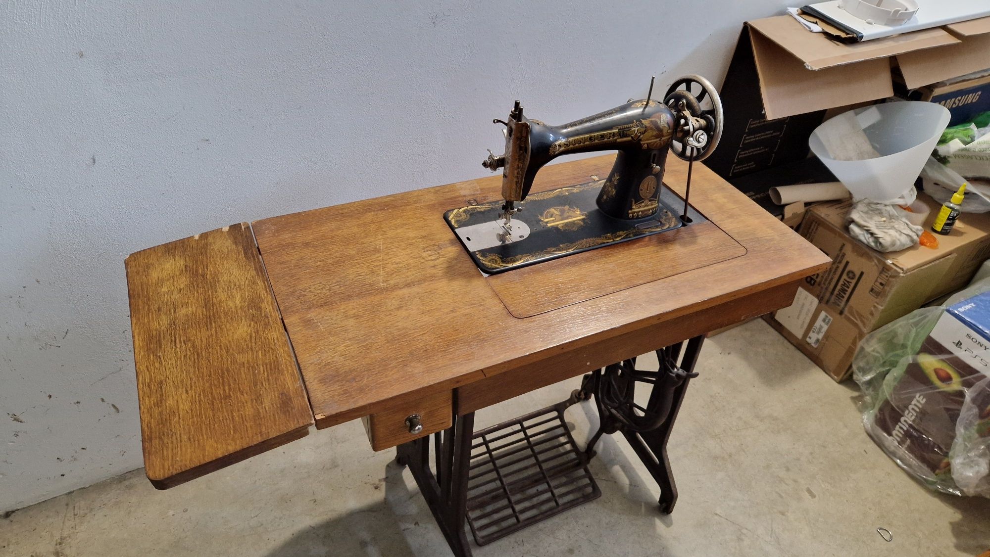 Maquina de costura Singer vintage