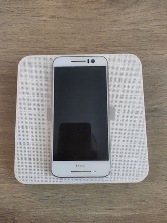Cмартфон HTC one S9
