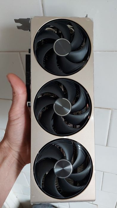 Відеокарта MSI GeForce RTX 5070 Ti INSPIRE 3X OC PLUS