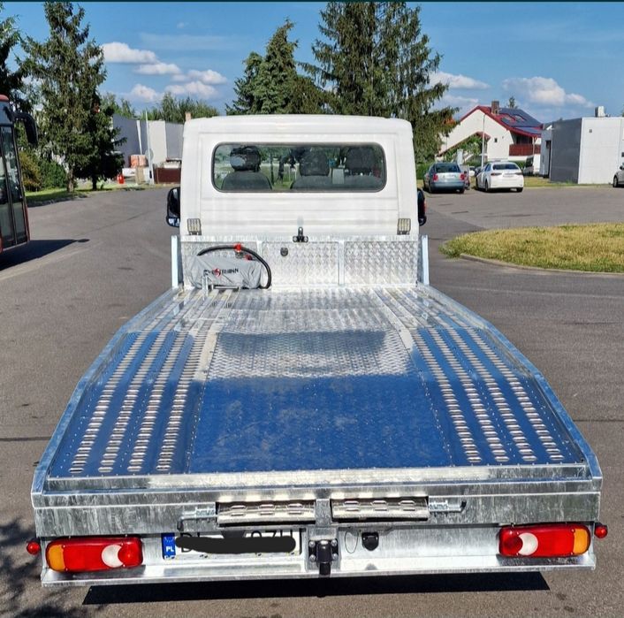 Usługi transportowe autolaweta / laweta / transport