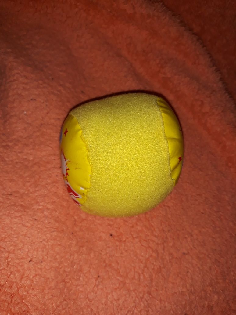 Sports ball мячик для игр мягкий играть жёлтый ребёнку детям