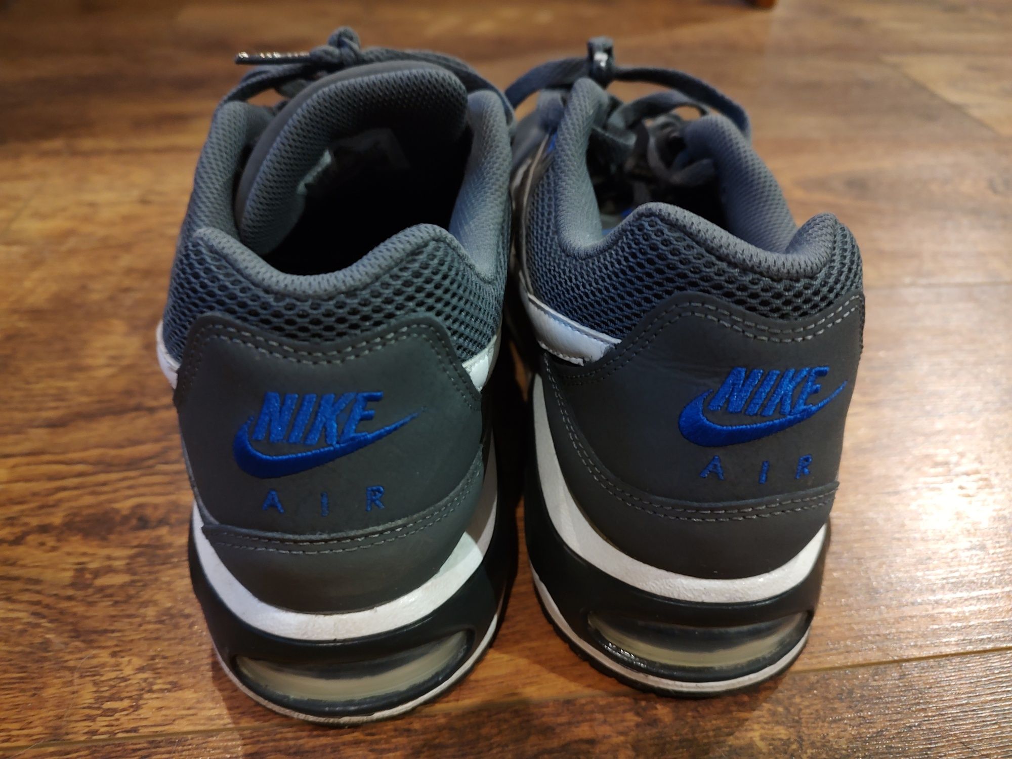 Buty Nike air max command