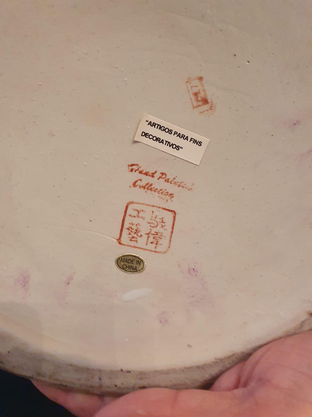 Jarrão em porcelana chinesa pintado à mão