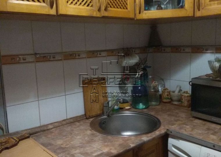 Продаж 1к квартири Березняківська 22б / Березняковская 22б