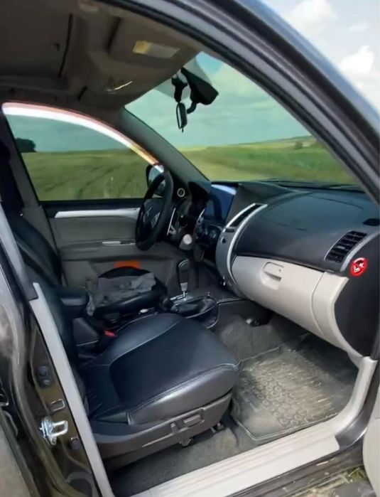 Продам Mitsubishi Pajero Sport 2011