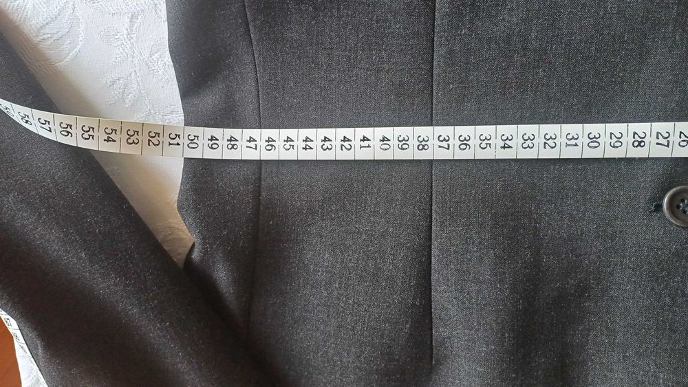Klasyczna marynarka męska firmy Massimo Dutti, rozmiar 50/40
