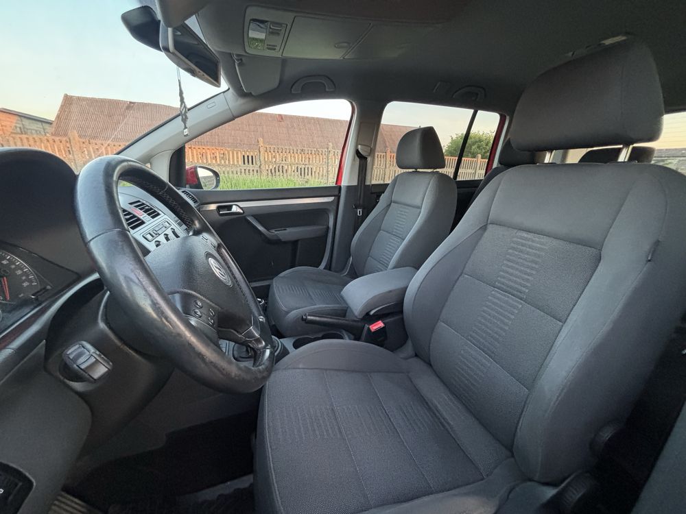 Volkswagen Touran 2.0 TDI LIFT !7 Miejsc ! Po Opłatach !