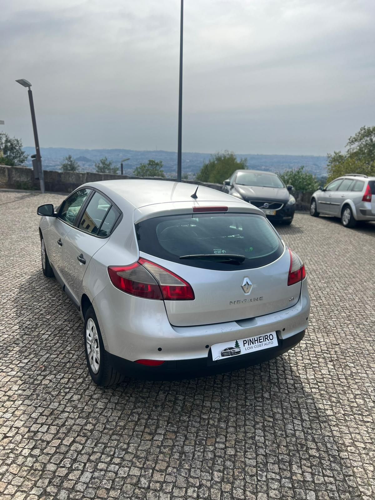 Renault Mégane 1.5 dCi – Dezembro de 2009
	•	Quilometragem: 286.000 km