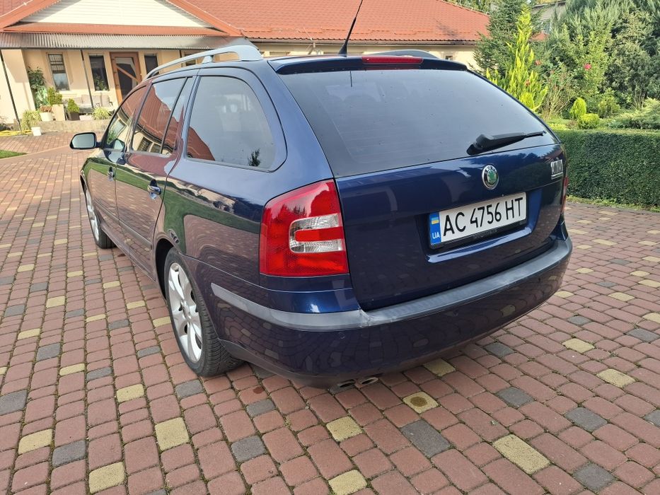 A5 2008р автомат 2.0 бен/газ