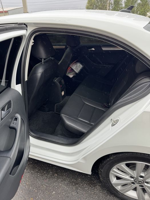 Продам Volkswagen Jetta 6 2016