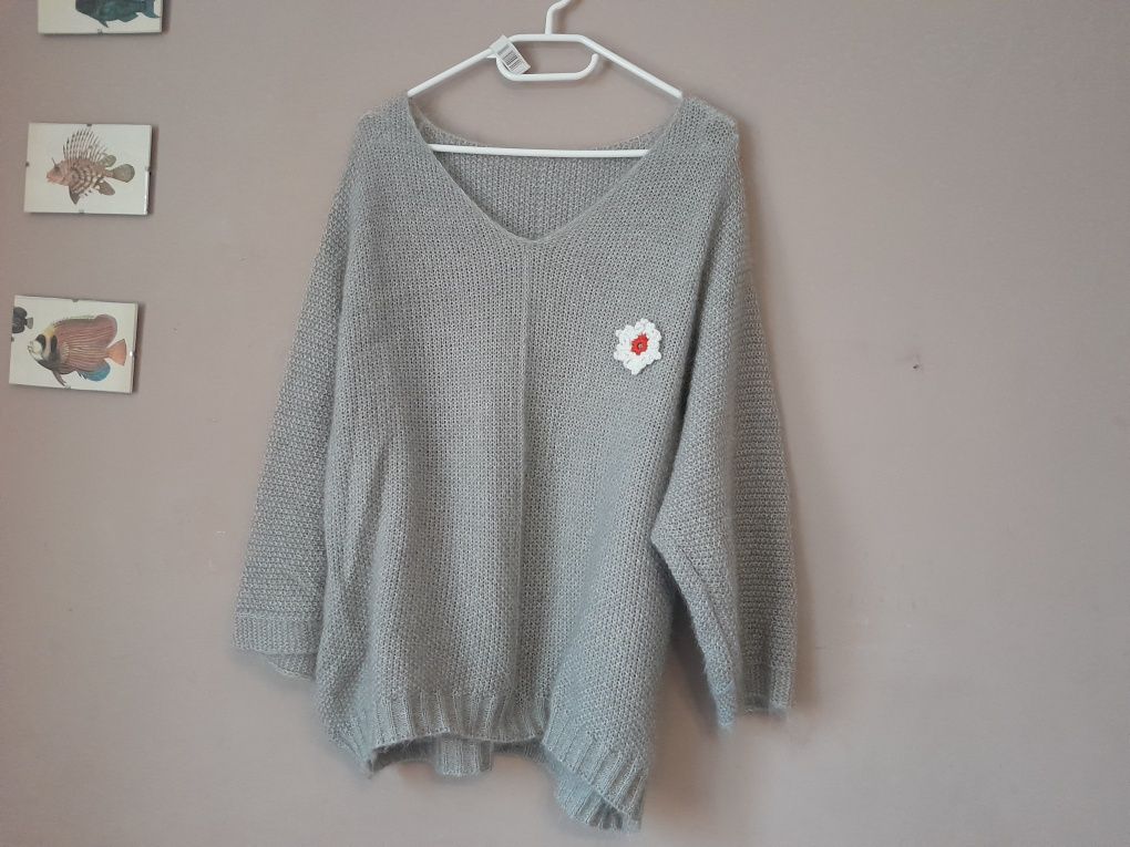 Ciepły sweterek Moda Italia