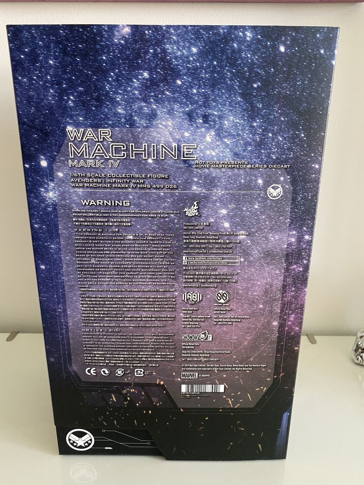 Hot Toys War Machine Mark IV Marvel Infinity War