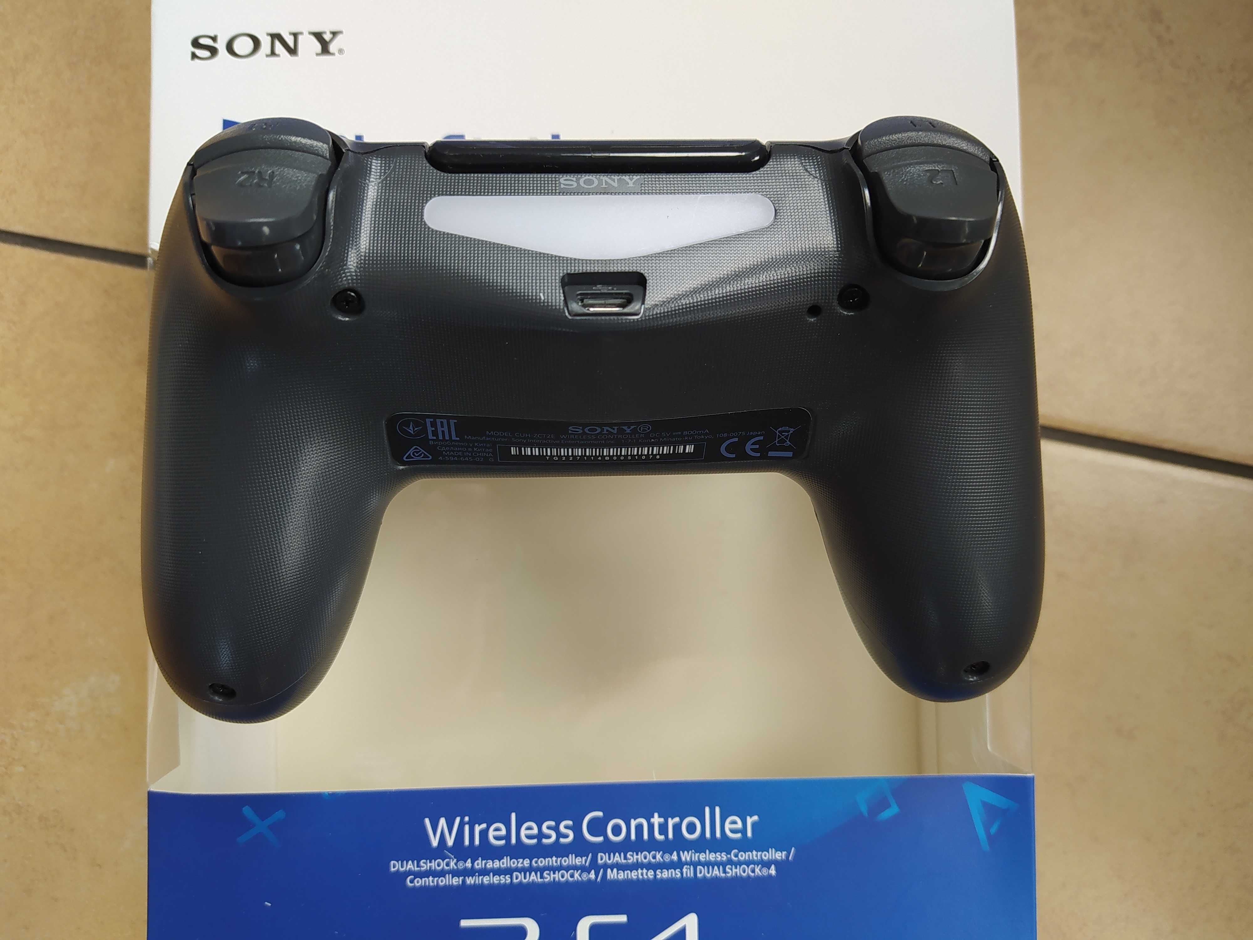 Kontroler pad do PC lub konsoli PS4 grafit zapakowany