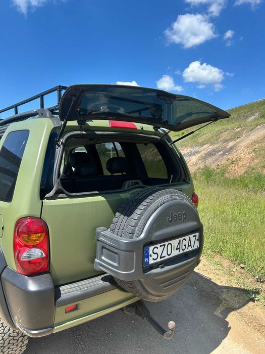 Jeep Cherokee Liberty  2.8 CRD 4x4