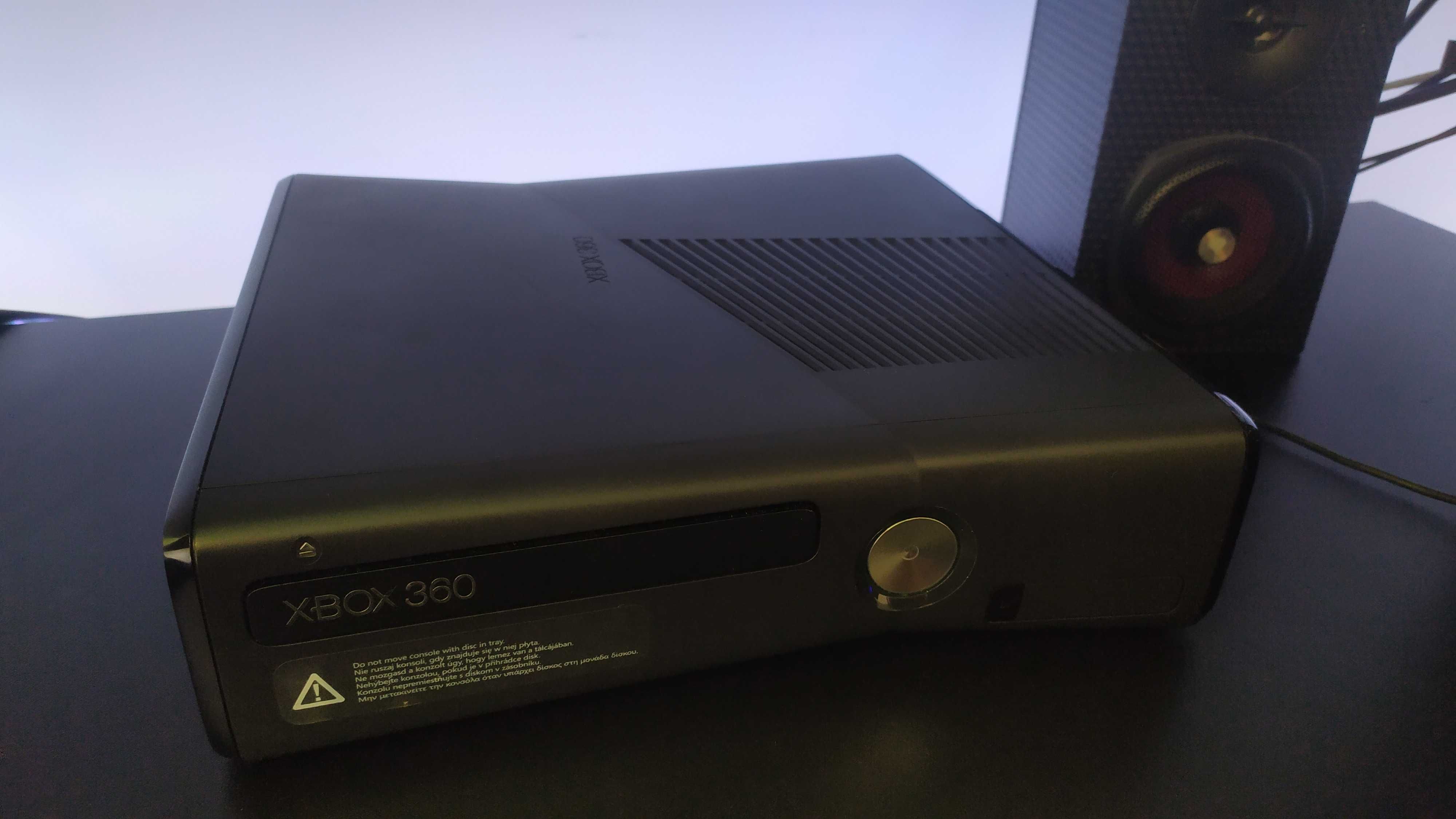 Konsola XBOX 360, Kinect, Pad, Gry + Dysk SSD