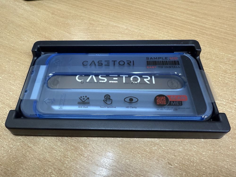 Защитные стекло Casetori на iPhone 16/15 Pro Max