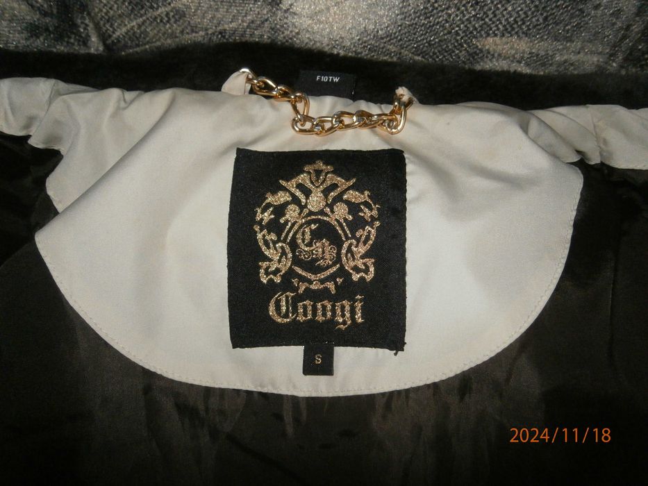 Куртка жіноча зимня