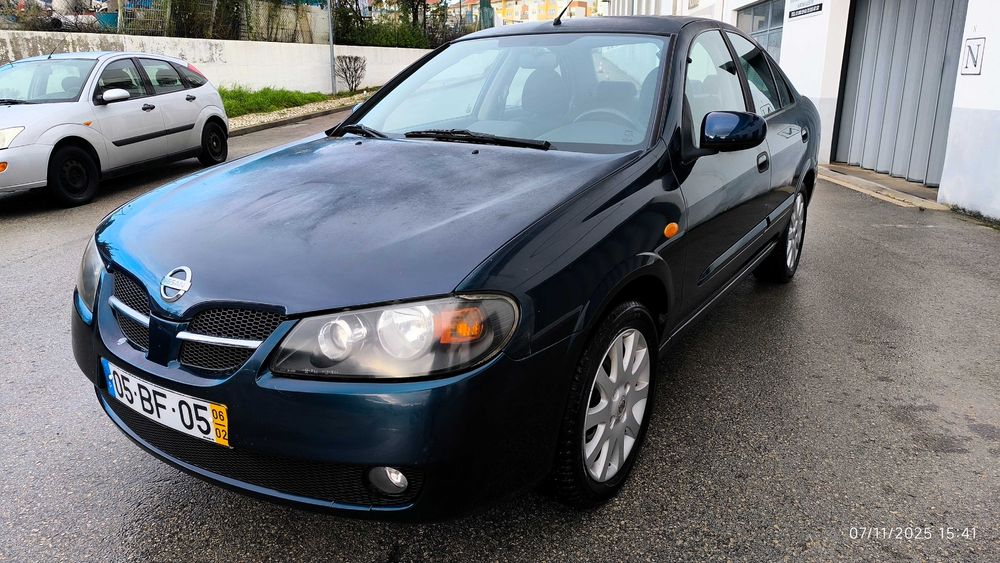 Nissan Almera 1.5 AC e em muito bom estado geral